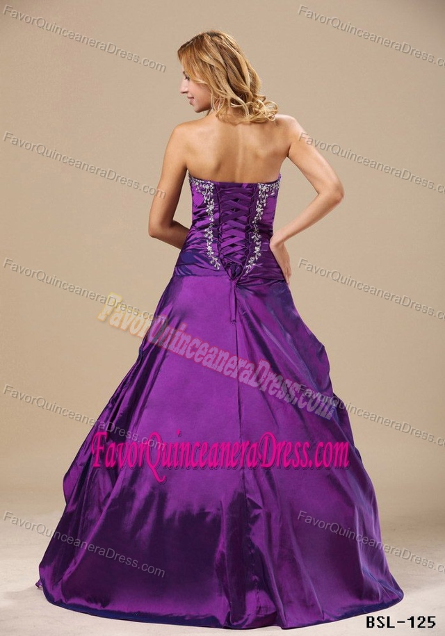 Magnificent Sweetheart Ruched Taffeta Dresses for Quinceaneras in Purple