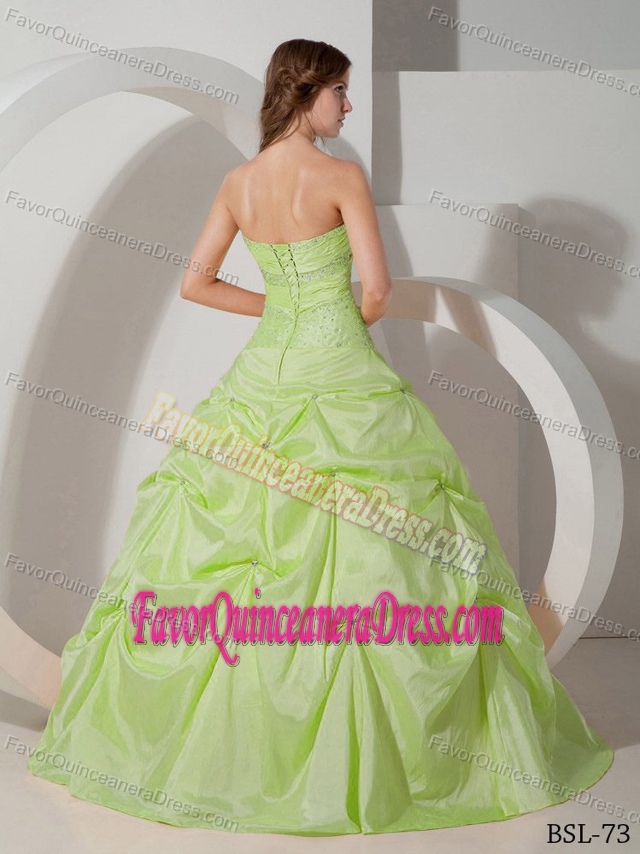 Classical Beaded Lace-up Taffeta Sweet 20 Dress in Yellow Green under 200