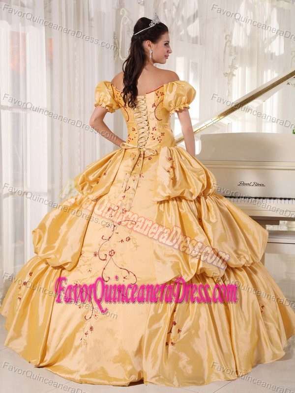 Off-the-shoulder Taffeta Embroidered Beautiful Gold Sweet Sixteen Dresses