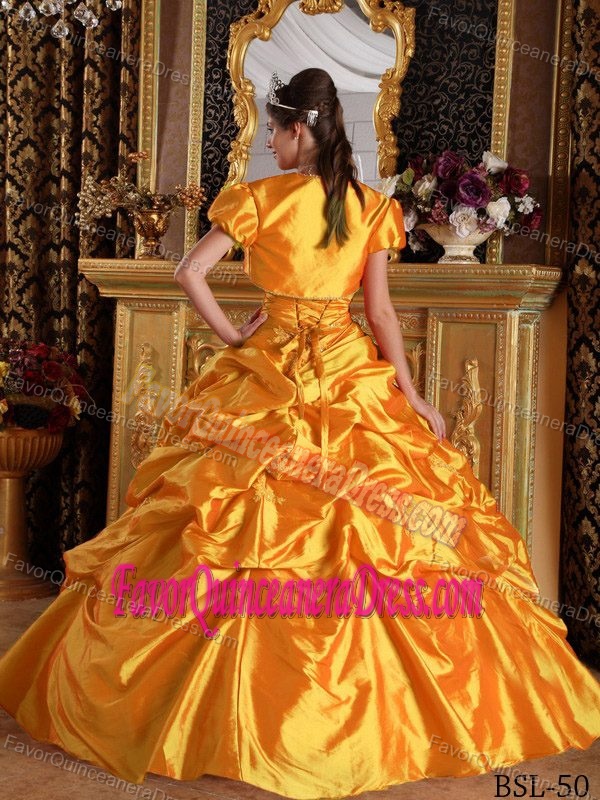 Gold Sweetheart Beaded Floor-length Lace-up Gorgeous Sweet 15 Dresses