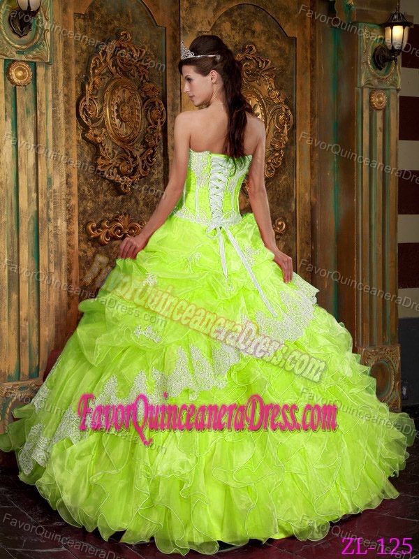 Strapless Organza Discount Quinces Dresses in Yellow Green with Ruffles