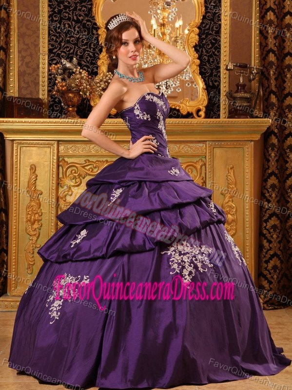 Purple Sweetheart Floor-length Beaded Taffeta Sweet Quinceanera Dresses