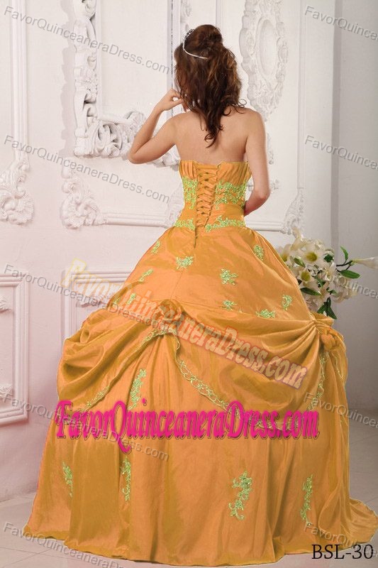 Luxurious Strapless Floor-length Taffeta Dress for Quinceaneras in Orange