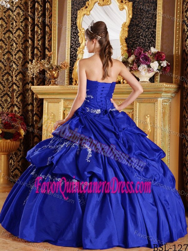 Strapless Floor-length Taffeta Royal Blue Quinceanera Gowns with Appliques