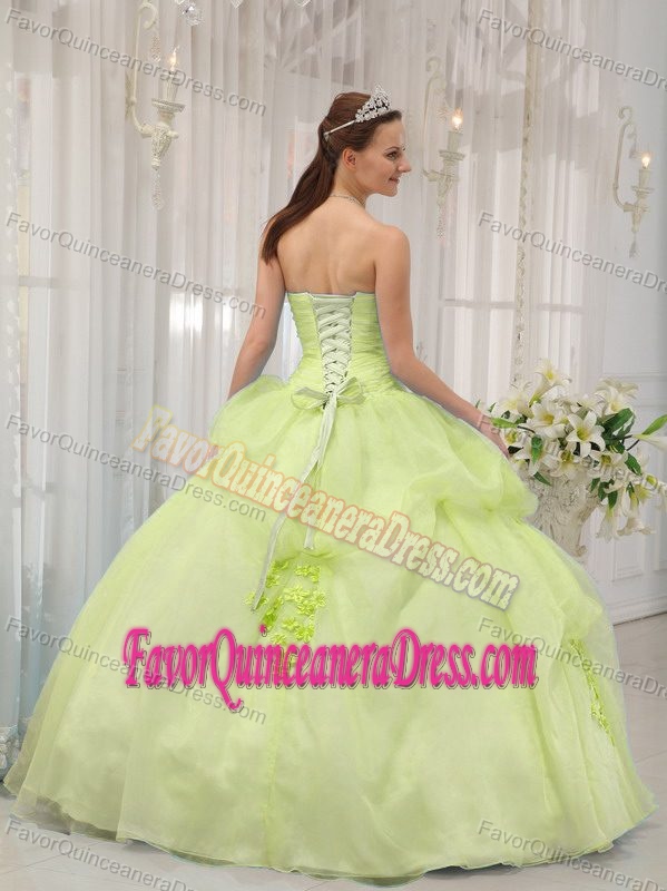 Yellow Green Sweetheart Organza Dresses for Quinceanera with Appliques