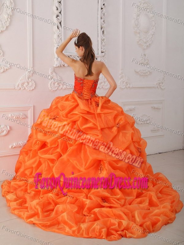 Beaded and Appliqued Orange Red Sweetheart Quince Dresses in Taffeta
