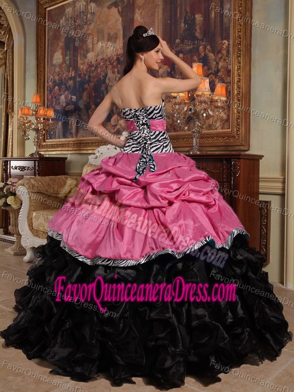 Taffeta and Organza Coral Red and Black Quinces Dresses with Pick-ups