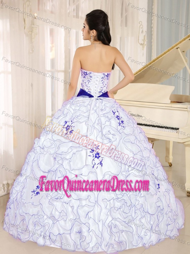 Beautiful 2013 Strapless White Organza Quinceanera Dresses with Blue Sash