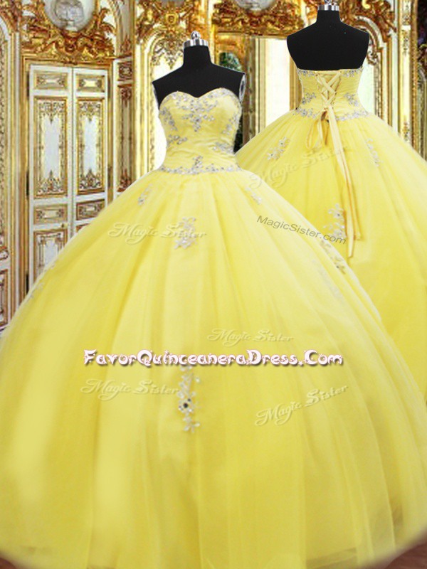 Low Price Sleeveless Beading and Appliques Lace Up Quince Ball Gowns