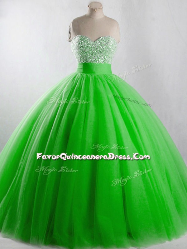 Pretty Sleeveless Beading Lace Up Quince Ball Gowns