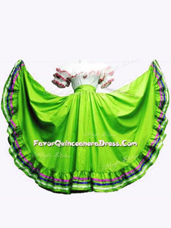  Off The Shoulder Short Sleeves Taffeta Sweet 16 Dresses Ruffled Layers Lace Up
