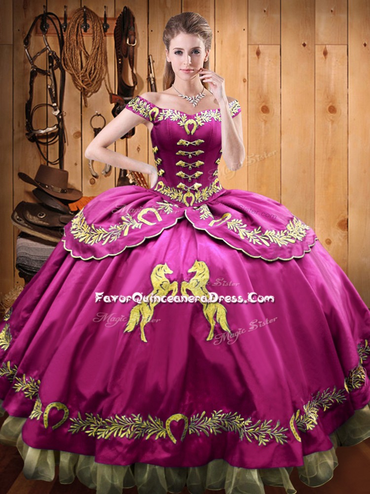  Fuchsia 15th Birthday Dress Sweet 16 and Quinceanera with Beading and Embroidery Off The Shoulder Sleeveless Lace Up