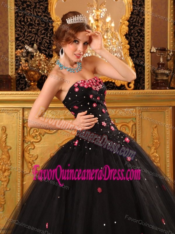 Strapless Black Tulle Floor-length Quinceanera Dresses with Paillettes and Flowers