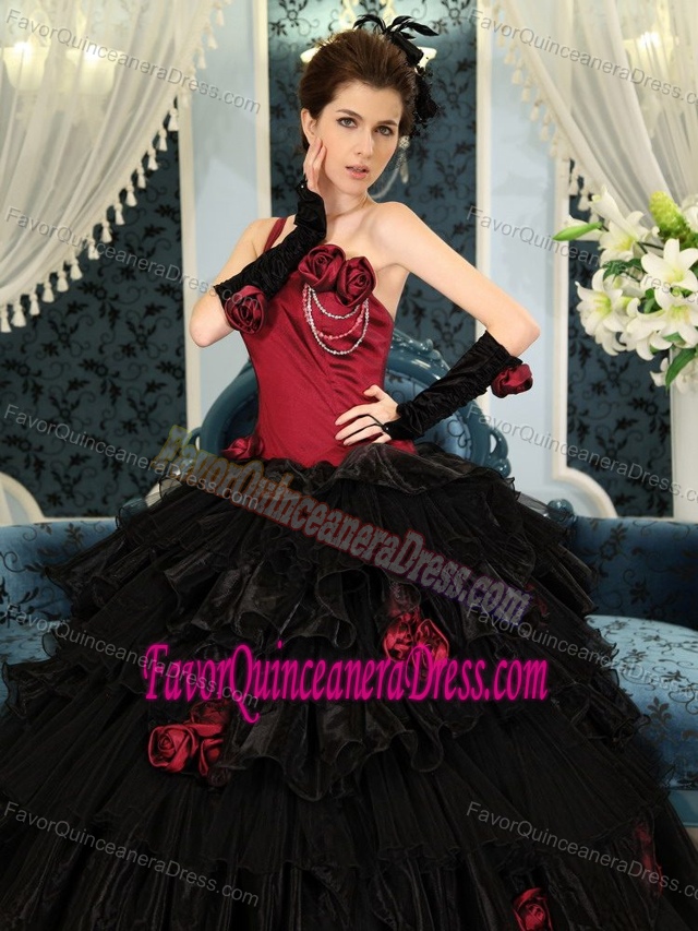 One-shoulder Wine Red and Black Organza and Tulle Dress for Quince with Flowers