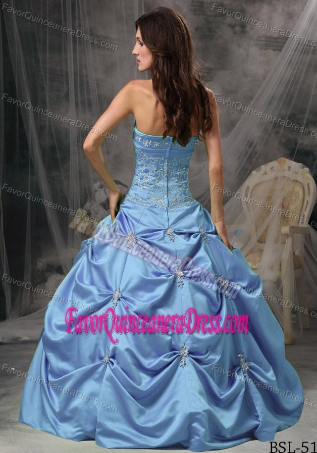 Strapless Taffeta Beaded Quinceanera Gown Dresses with Pick-up in Blue