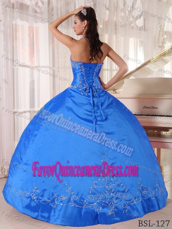 Halter Taffeta Appliqued Sweet Sixteen Quinceanera Dresses in Blue