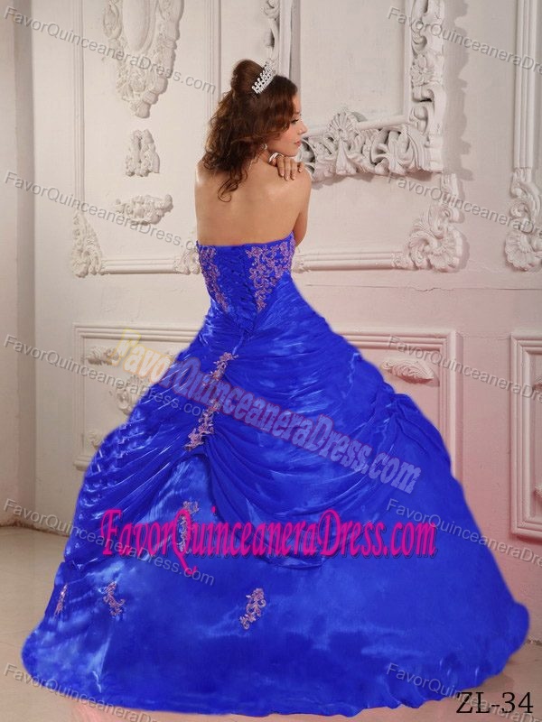 Exquisite Appliqued Blue Organza Dress for Quinceanera with Ruches