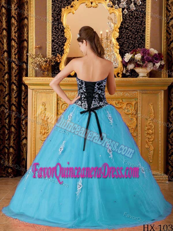 Aqua Blue A-line Sweetheart Tulle Quince Gowns with Appliques and Beads