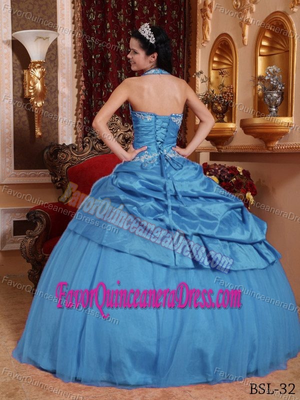 Aqua Blue Taffeta Halter Top Fashionable Quince Dresses with Floral Appliques