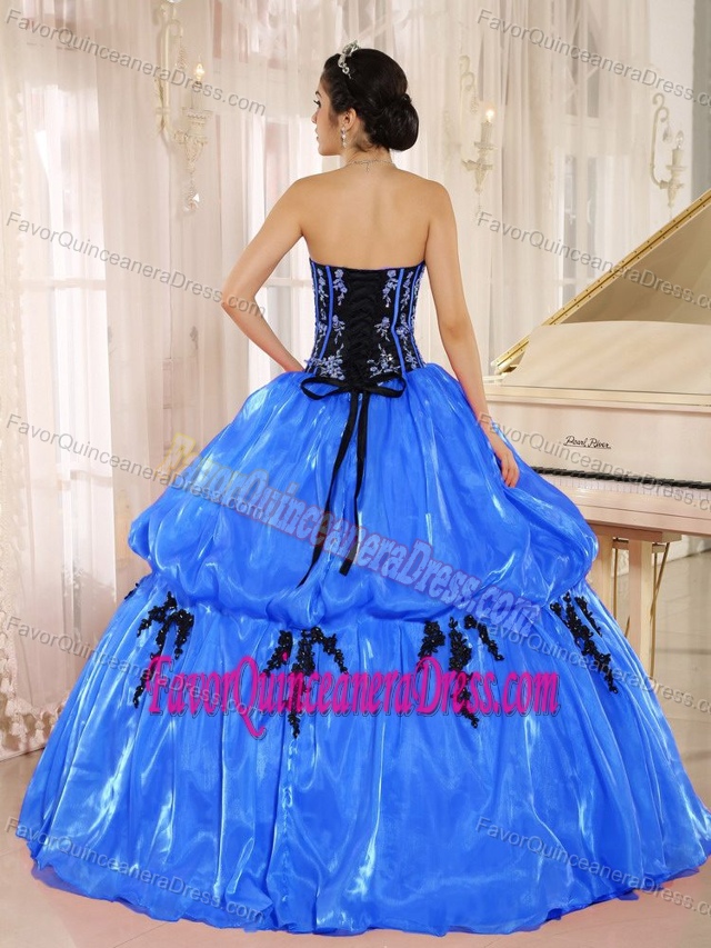 Nifty Blue Strapless Organza Quinceanera Gown Decorated with Beading Decorate