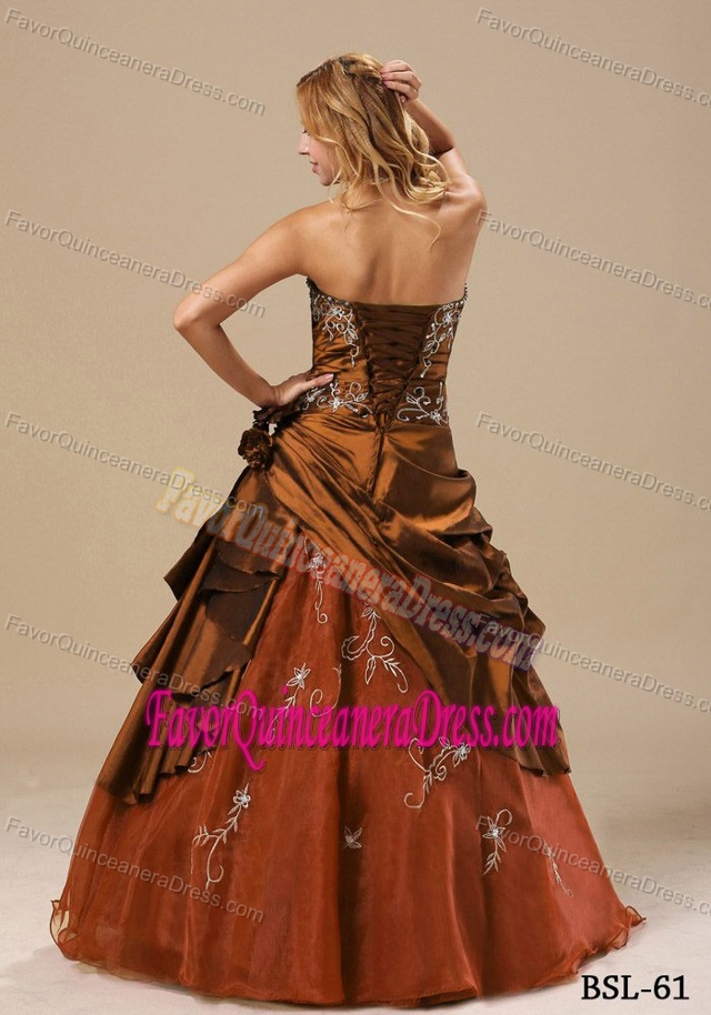 Strapless Embroidered Flowers Exquisite Quinceanera Gowns in Rust Red