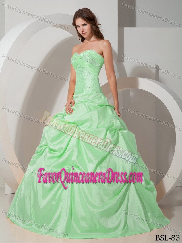Pretty Spring Green Sweet Sixteen Dresses in Taffeta with Lace Up Back