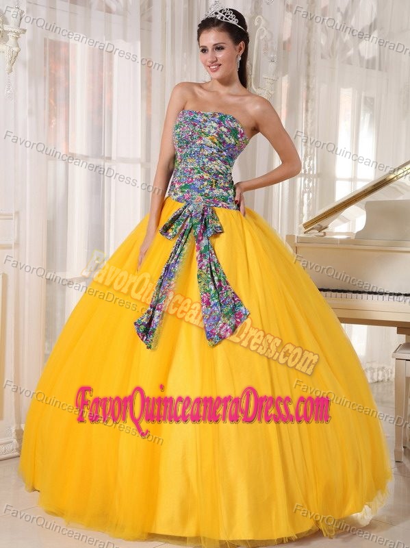 Unique Strapless Quinceanera Gown Dresses with Bowknot and Printed Fabric