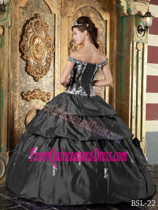 Romantic Grey Off The Shoulder Taffeta Floor-length Dress for Quince