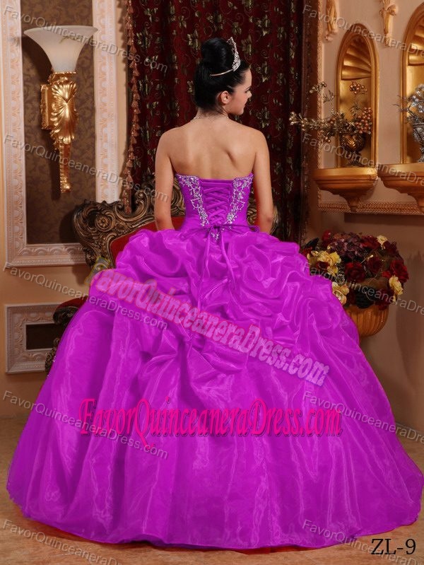 Attractive Fuchsia Organza Sweetheart Long Dresses for Quince with Pick-ups