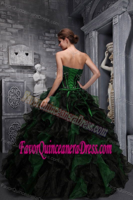 New Arrival Ruffled Dark Green Quinceanera Gown Dresses in Organza