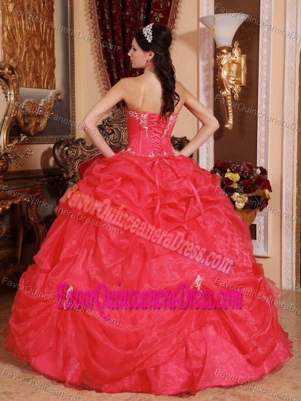 Stylish Red Sweetheart Sweet Sixteen Dresses in Organza with Pick-ups