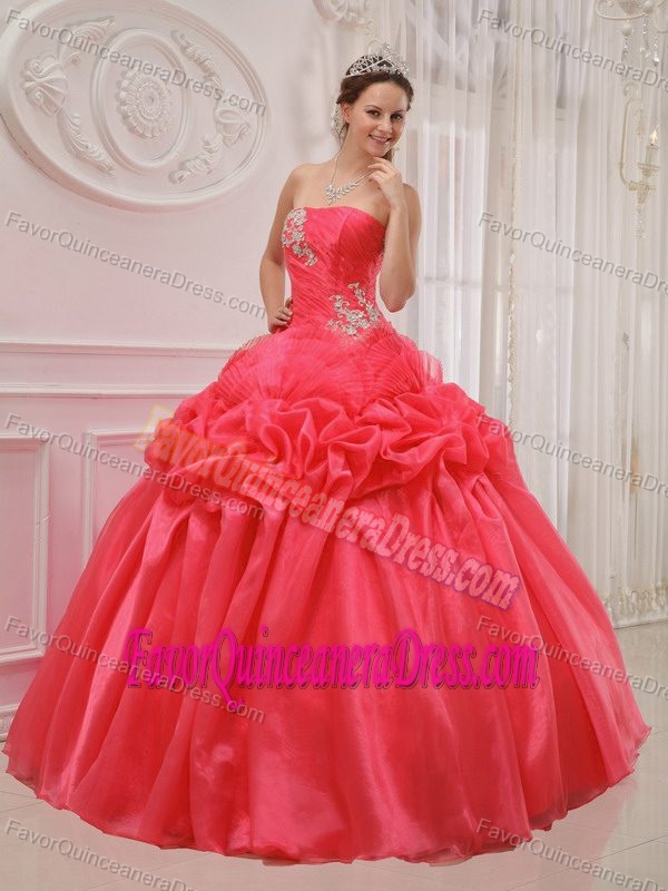 Ornate Organza and Taffeta Strapless Red Quince Dresses with Pick-ups