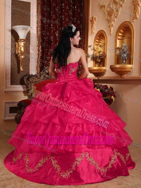 Stylish Red Strapless Sweet Sixteen Dresses in Organza with Appliques