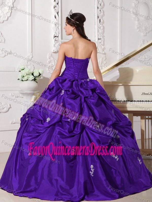 Bright Ball Gown Sweetheart Quinceanera Dress with Appliques and Pick-ups