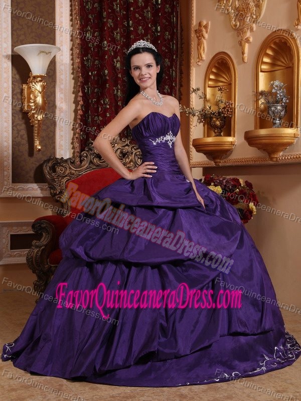 Purple Ball Gown Sweetheart Quinceanera Dress with Embroidery and Ruches