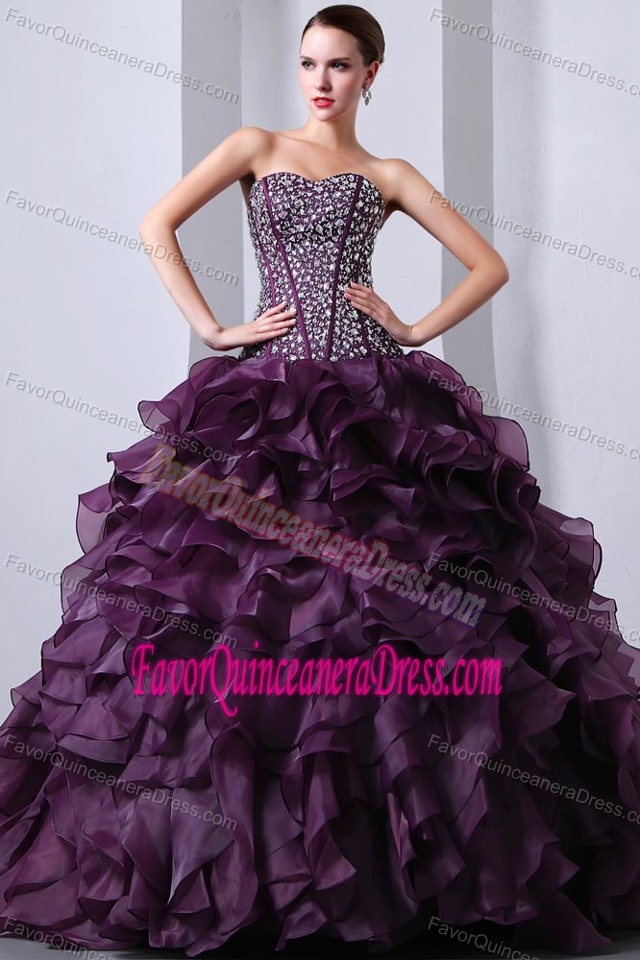 2014 Purple Ball Gown Sweetheart Quinceanera Dress with Beading and Ruffle