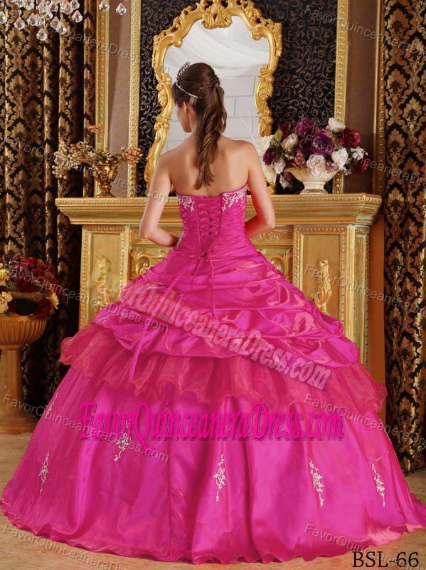 New Style Sweetheart Taffeta Beaded Dress for Quinceanera in Hot Pink