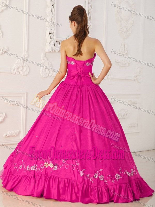 Ornate Sweetheart Embroidered Beaded Quinceanera Gowns in Hot Pink