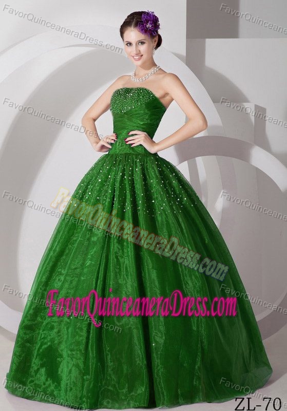 Wonderful Strapless Floor-length Ruched Tulle Quinceanera Dress with Beading