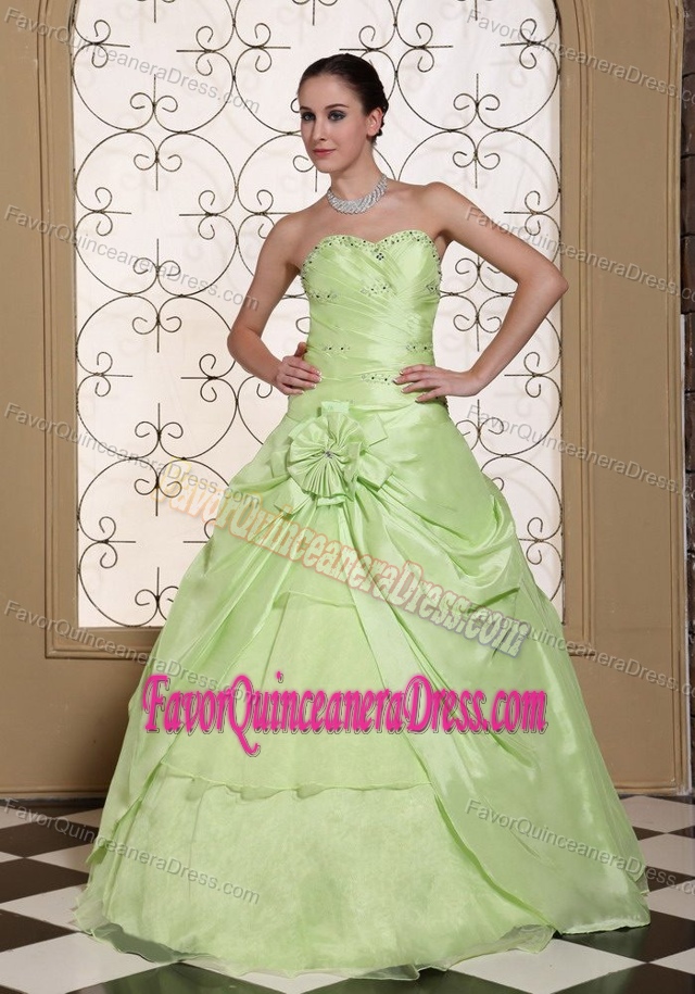 Elegant Strapless Ball Gown Light Green Organza Quinceanera Dress with Beading