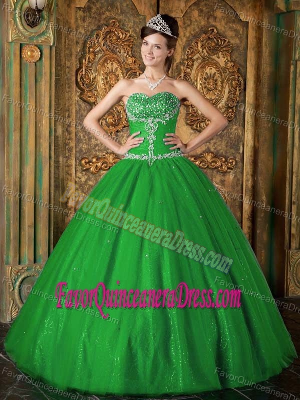 Attractive Beaded Sweetheart Floor-length Green Sweet 16 Dress with Appliques