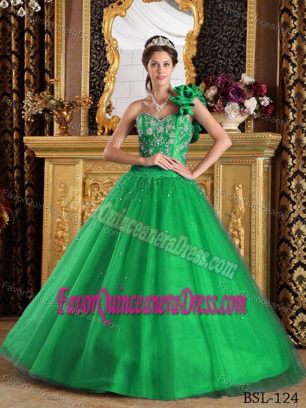 Green A-Line One Shoulder Dresses for Quinceaneras in Tulle with Flower