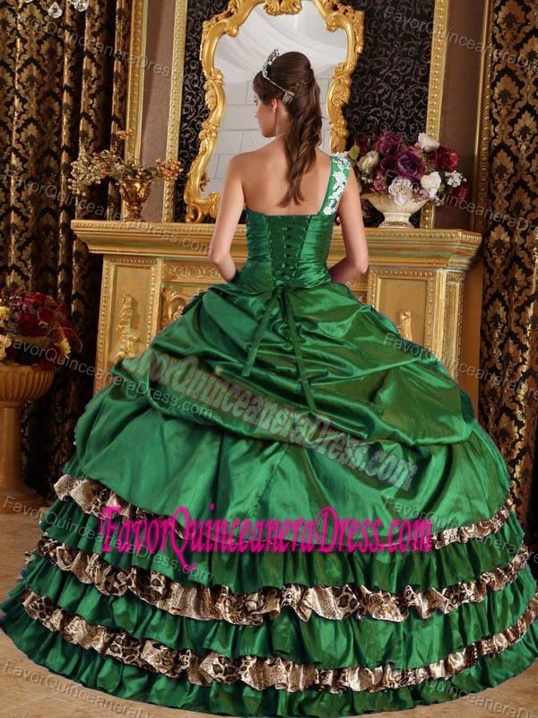 Taffeta One Shoulder Green Quinceanera Dress with Ruffles and Appliques