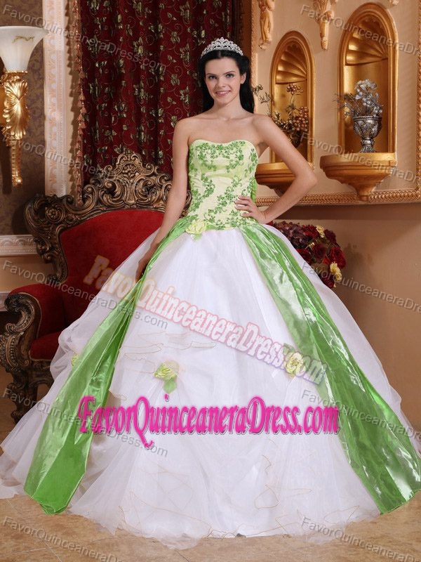 Organza Beading and Appliques Decorated Quince Dress with Yellow Flowers