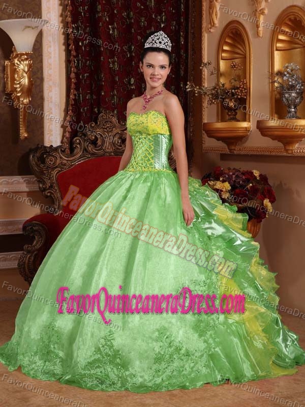 Strapless Organza Embroidery Sweet 16 Dresses Spring Green with Ruffles