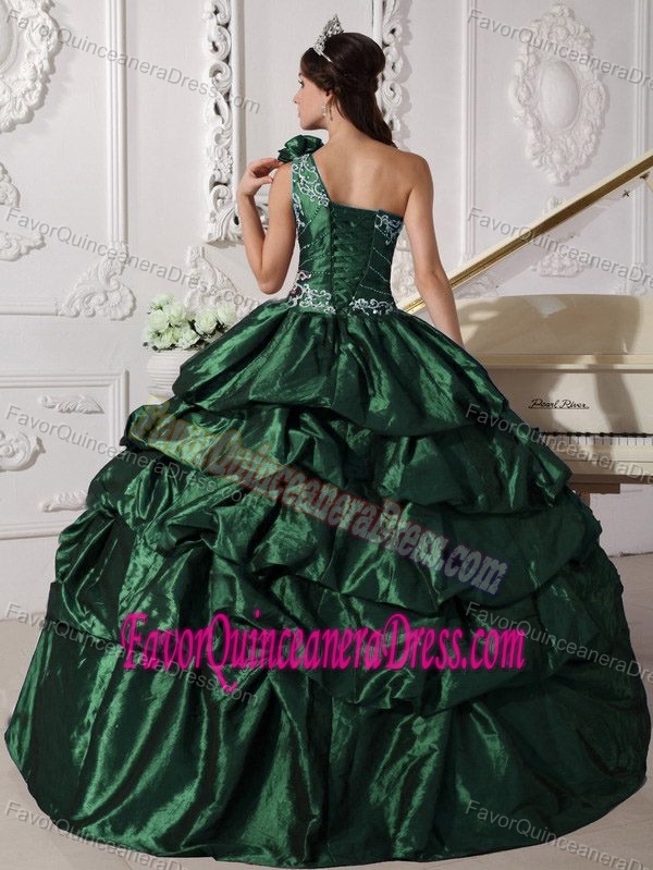Perfect Flower One Shoulder Green Taffeta Quince Dresses with Pick-ups