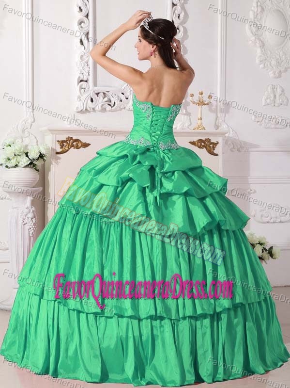 Hot Sale Green Taffeta Quinceanera Gown Dress with Pick-ups and Layers