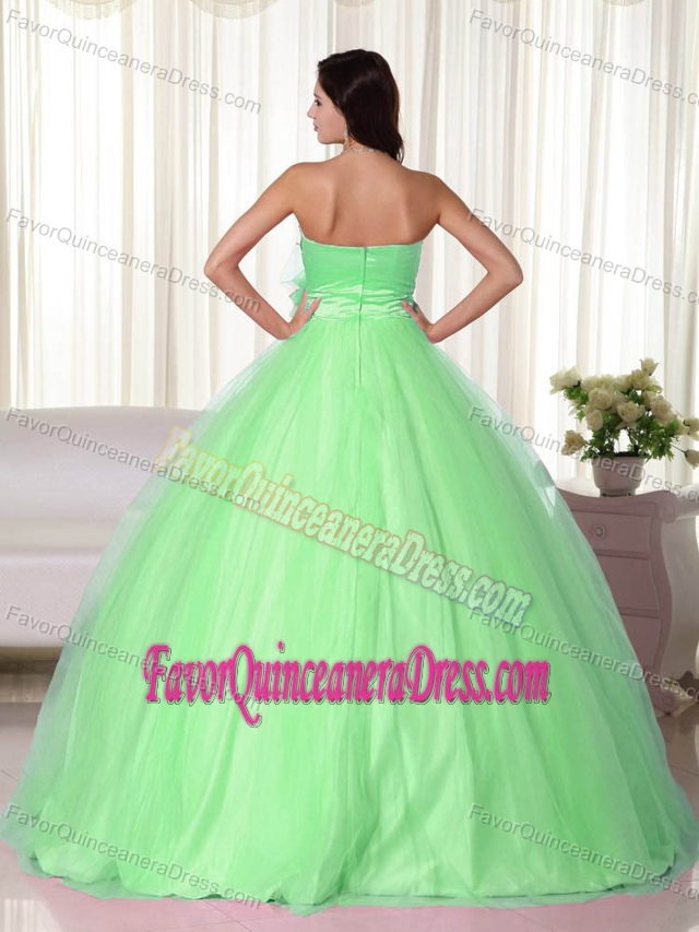 Popular Sweetheart Light Green Tulle Dress for Quinceaneras with Flowers