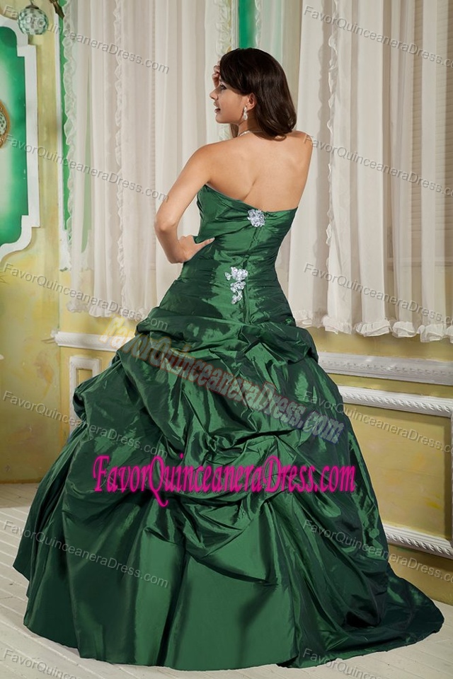 Latest Dark Green Taffeta Quinceanera Gown with Appliques and Pick-ups