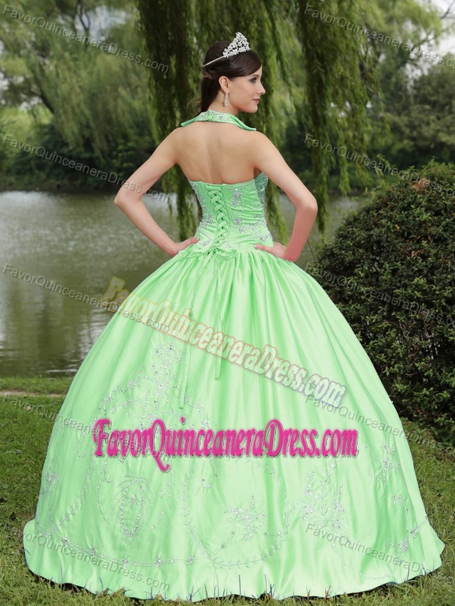 Unique Halter Green Full-length Quinceanera Dress with Appliques in Satin